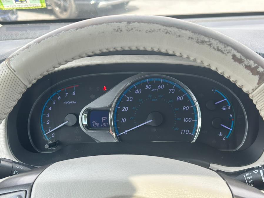 2014 Toyota Sienna 5dr 8-Pass Van V6 XLE FWD (Natl), available for sale in Irvington , New Jersey | Auto Haus of Irvington Corp. Irvington , New Jersey 2014 Toyota Sienna 5dr 8-Pass Van V6 XLE FWD (Natl), available for sale in Irvington , New Jersey | Auto Haus of Irvington Corp. Irvington , New Jersey