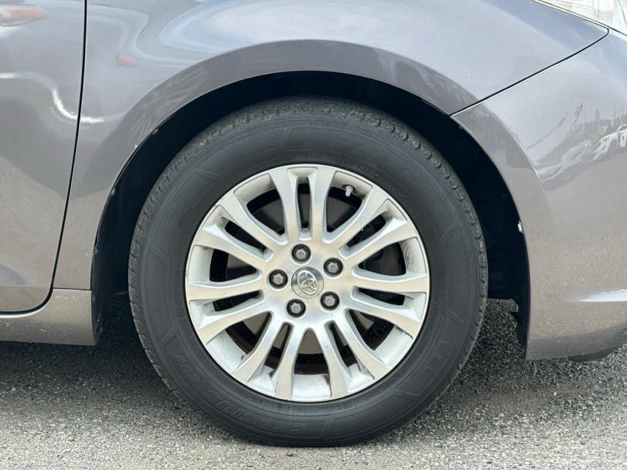 2014 Toyota Sienna 5dr 8-Pass Van V6 XLE FWD (Natl), available for sale in Irvington , New Jersey | Auto Haus of Irvington Corp. Irvington , New Jersey 2014 Toyota Sienna 5dr 8-Pass Van V6 XLE FWD (Natl), available for sale in Irvington , New Jersey | Auto Haus of Irvington Corp. Irvington , New Jersey