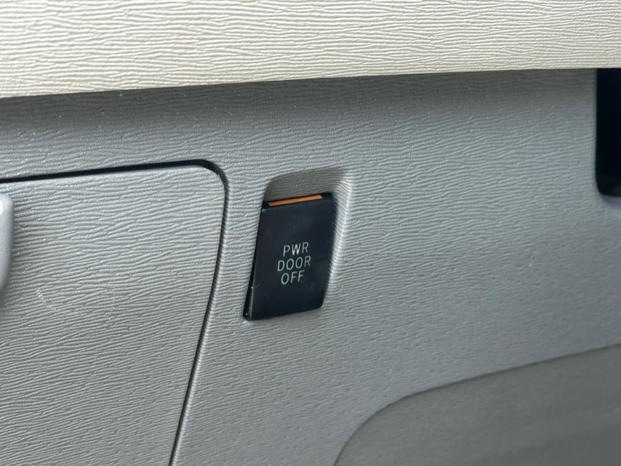 2014 Toyota Sienna 5dr 8-Pass Van V6 XLE FWD (Natl), available for sale in Irvington , New Jersey | Auto Haus of Irvington Corp. Irvington , New Jersey 2014 Toyota Sienna 5dr 8-Pass Van V6 XLE FWD (Natl), available for sale in Irvington , New Jersey | Auto Haus of Irvington Corp. Irvington , New Jersey