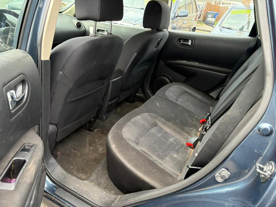 2014 Nissan Rogue Select FWD 4dr S, available for sale in East Windsor, Connecticut | CT Car Co LLC. East Windsor, Connecticut 2014 Nissan Rogue Select FWD 4dr S, available for sale in East Windsor, Connecticut | CT Car Co LLC. East Windsor, Connecticut