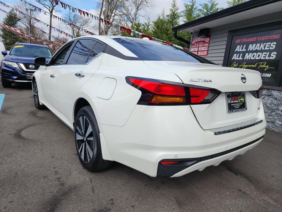 2021 Nissan Altima 2.5 SV AWD Sedan, available for sale in Islip, New York | L.I. Auto Gallery. Islip, New York 2021 Nissan Altima 2.5 SV AWD Sedan, available for sale in Islip, New York | L.I. Auto Gallery. Islip, New York