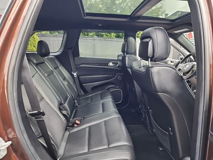 2014 Jeep Grand Cherokee 4WD 4dr Summit, available for sale in Islip, New York | L.I. Auto Gallery. Islip, New York 2014 Jeep Grand Cherokee 4WD 4dr Summit, available for sale in Islip, New York | L.I. Auto Gallery. Islip, New York