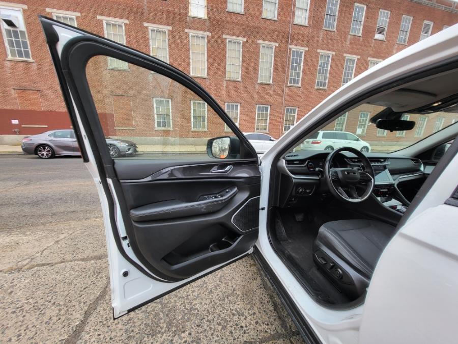 2022 Jeep Grand Cherokee L Altitude 4x4, available for sale in Plainfield, New Jersey | Best Cars R Us LLC. Plainfield, New Jersey 2022 Jeep Grand Cherokee L Altitude 4x4, available for sale in Plainfield, New Jersey | Best Cars R Us LLC. Plainfield, New Jersey