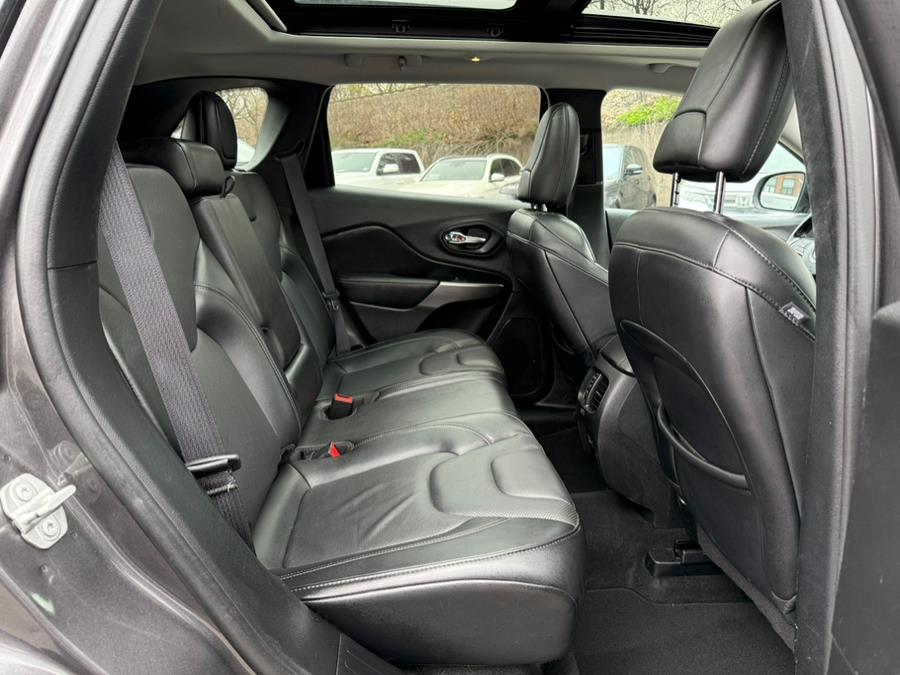 2021 Jeep Cherokee Limited 4x4, available for sale in Paterson, New Jersey | Champion of Paterson. Paterson, New Jersey 2021 Jeep Cherokee Limited 4x4, available for sale in Paterson, New Jersey | Champion of Paterson. Paterson, New Jersey