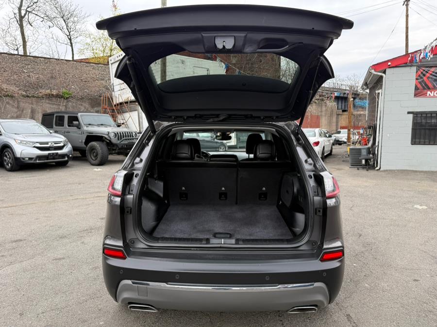 2021 Jeep Cherokee Limited 4x4, available for sale in Paterson, New Jersey | Champion of Paterson. Paterson, New Jersey 2021 Jeep Cherokee Limited 4x4, available for sale in Paterson, New Jersey | Champion of Paterson. Paterson, New Jersey