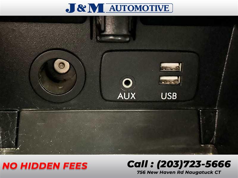 2017 Subaru Outback Premium, available for sale in Naugatuck, Connecticut | J&M Automotive Sls&Svc LLC. Naugatuck, Connecticut 2017 Subaru Outback Premium, available for sale in Naugatuck, Connecticut | J&M Automotive Sls&Svc LLC. Naugatuck, Connecticut