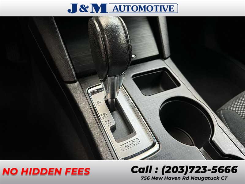 2017 Subaru Outback Premium, available for sale in Naugatuck, Connecticut | J&M Automotive Sls&Svc LLC. Naugatuck, Connecticut 2017 Subaru Outback Premium, available for sale in Naugatuck, Connecticut | J&M Automotive Sls&Svc LLC. Naugatuck, Connecticut