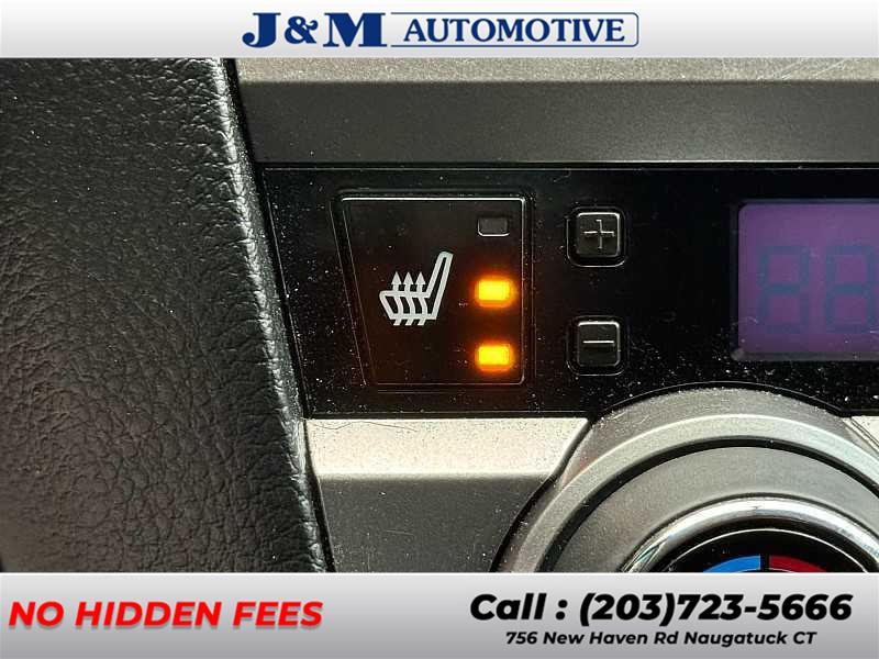 2017 Subaru Outback Premium, available for sale in Naugatuck, Connecticut | J&M Automotive Sls&Svc LLC. Naugatuck, Connecticut 2017 Subaru Outback Premium, available for sale in Naugatuck, Connecticut | J&M Automotive Sls&Svc LLC. Naugatuck, Connecticut