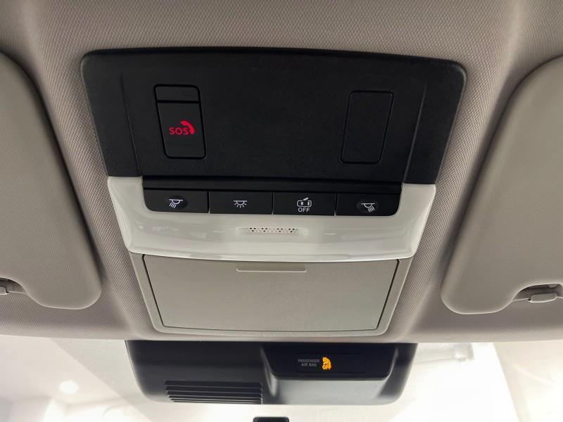 2023 Mitsubishi Outlander SE Special Edition AWC, available for sale in Maple Shade, New Jersey | Car Revolution. Maple Shade, New Jersey 2023 Mitsubishi Outlander SE Special Edition AWC, available for sale in Maple Shade, New Jersey | Car Revolution. Maple Shade, New Jersey