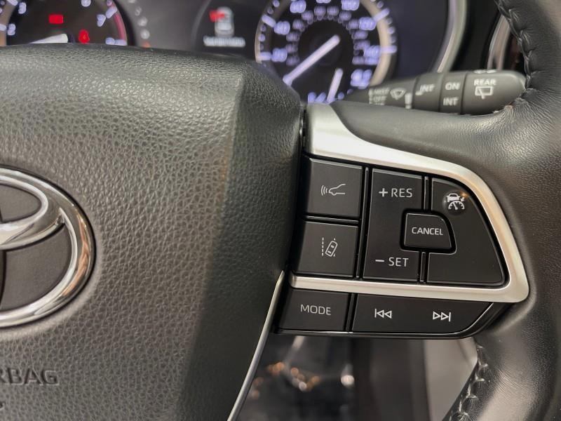 2022 Toyota Highlander XLE AWD, available for sale in Maple Shade, New Jersey | Car Revolution. Maple Shade, New Jersey 2022 Toyota Highlander XLE AWD, available for sale in Maple Shade, New Jersey | Car Revolution. Maple Shade, New Jersey