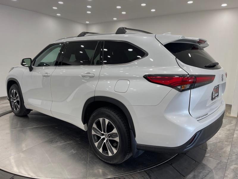 2022 Toyota Highlander XLE AWD, available for sale in Maple Shade, New Jersey | Car Revolution. Maple Shade, New Jersey 2022 Toyota Highlander XLE AWD, available for sale in Maple Shade, New Jersey | Car Revolution. Maple Shade, New Jersey