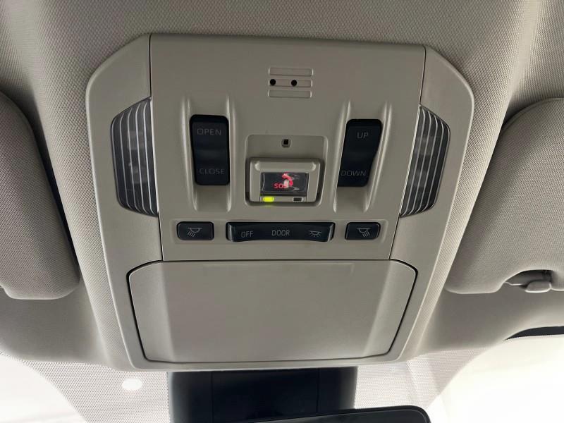 2022 Toyota Highlander XLE AWD, available for sale in Maple Shade, New Jersey | Car Revolution. Maple Shade, New Jersey 2022 Toyota Highlander XLE AWD, available for sale in Maple Shade, New Jersey | Car Revolution. Maple Shade, New Jersey