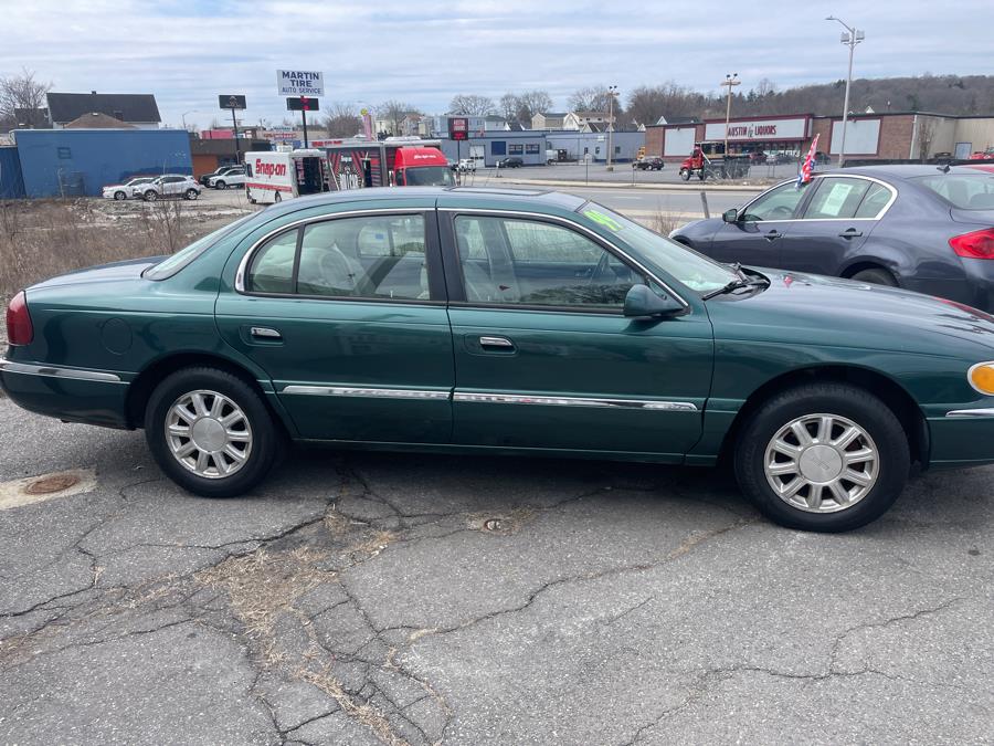 1999 Lincoln Continental 4dr Sdn, available for sale in Worcester, Massachusetts | Worcester Auto Outlet LLC. Worcester, Massachusetts 1999 Lincoln Continental 4dr Sdn, available for sale in Worcester, Massachusetts | Worcester Auto Outlet LLC. Worcester, Massachusetts