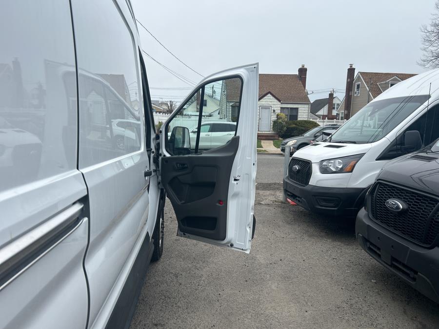 2023 Ford Transit Cargo Van T-250 148" Hi Rf 9070 GVWR AWD, available for sale in West Hempstead, New York | Only Vans Inc. West Hempstead, New York 2023 Ford Transit Cargo Van T-250 148" Hi Rf 9070 GVWR AWD, available for sale in West Hempstead, New York | Only Vans Inc. West Hempstead, New York