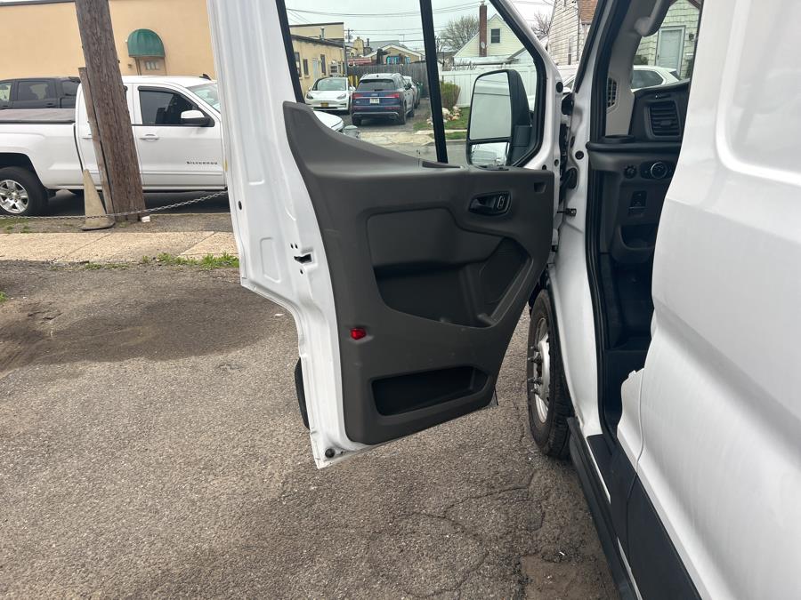 2023 Ford Transit Cargo Van T-250 148" Hi Rf 9070 GVWR AWD, available for sale in West Hempstead, New York | Only Vans Inc. West Hempstead, New York 2023 Ford Transit Cargo Van T-250 148" Hi Rf 9070 GVWR AWD, available for sale in West Hempstead, New York | Only Vans Inc. West Hempstead, New York