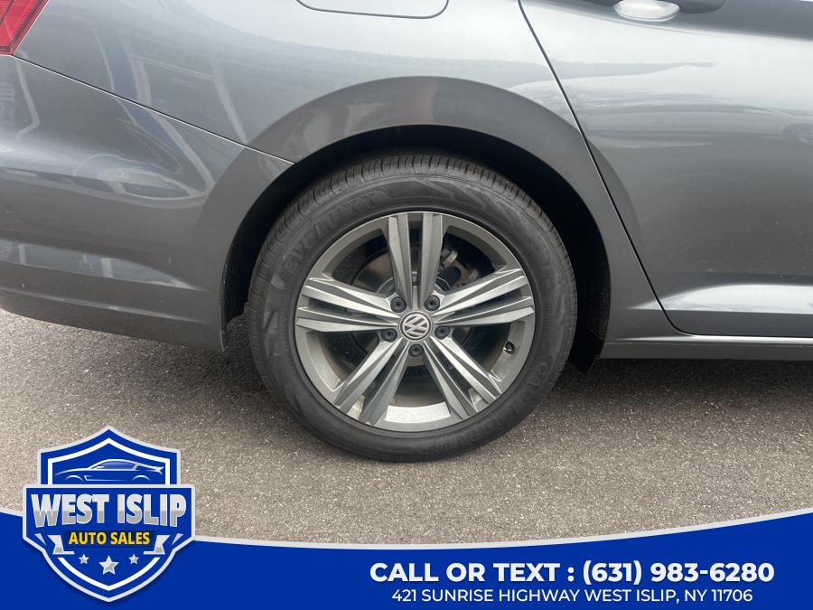 2019 Volkswagen Jetta R-Line Auto w/SULEV, available for sale in West Islip, New York | West Islip Auto Sales. West Islip, New York 2019 Volkswagen Jetta R-Line Auto w/SULEV, available for sale in West Islip, New York | West Islip Auto Sales. West Islip, New York