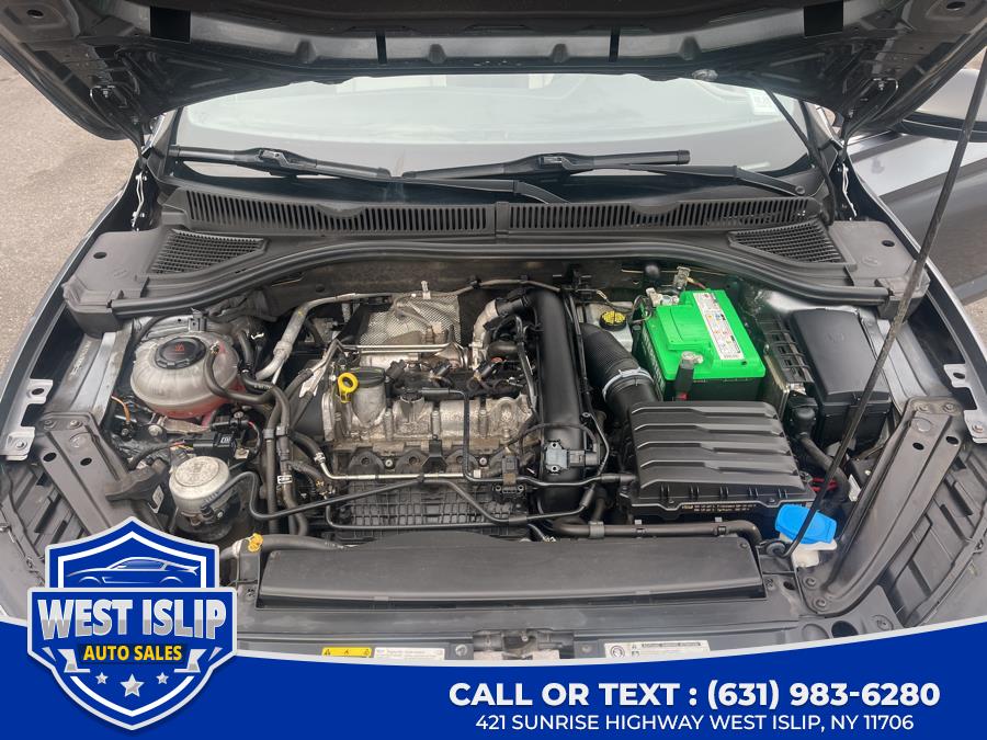 2019 Volkswagen Jetta R-Line Auto w/SULEV, available for sale in West Islip, New York | West Islip Auto Sales. West Islip, New York 2019 Volkswagen Jetta R-Line Auto w/SULEV, available for sale in West Islip, New York | West Islip Auto Sales. West Islip, New York