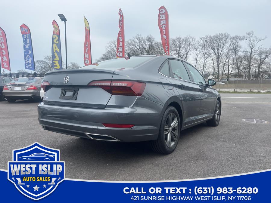 2019 Volkswagen Jetta R-Line Auto w/SULEV, available for sale in West Islip, New York | West Islip Auto Sales. West Islip, New York 2019 Volkswagen Jetta R-Line Auto w/SULEV, available for sale in West Islip, New York | West Islip Auto Sales. West Islip, New York