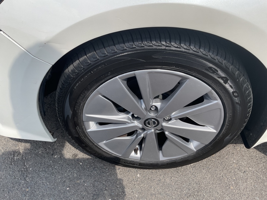 2019 Nissan Altima 2.5 SV Sedan, available for sale in Waterbury, Connecticut | Jim Juliani Motors. Waterbury, Connecticut 2019 Nissan Altima 2.5 SV Sedan, available for sale in Waterbury, Connecticut | Jim Juliani Motors. Waterbury, Connecticut