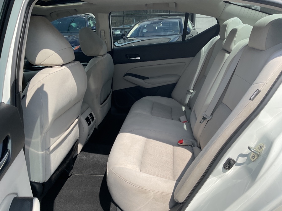 2019 Nissan Altima 2.5 SV Sedan, available for sale in Waterbury, Connecticut | Jim Juliani Motors. Waterbury, Connecticut 2019 Nissan Altima 2.5 SV Sedan, available for sale in Waterbury, Connecticut | Jim Juliani Motors. Waterbury, Connecticut