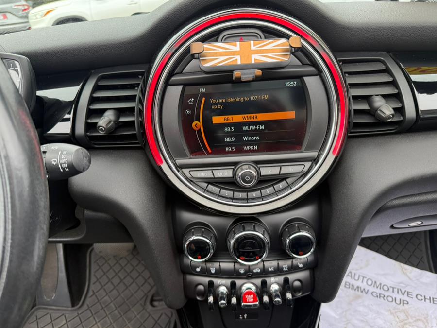 2019 Mini Cooper Signature, available for sale in Stratford, Connecticut | Wiz Leasing Inc. Stratford, Connecticut 2019 Mini Cooper Signature, available for sale in Stratford, Connecticut | Wiz Leasing Inc. Stratford, Connecticut