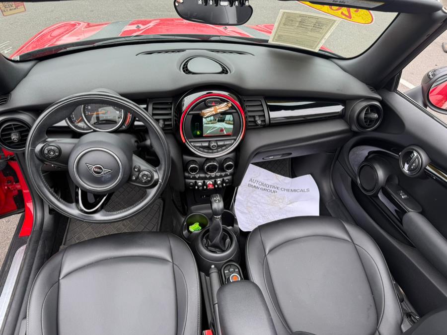 2019 Mini Cooper Signature, available for sale in Stratford, Connecticut | Wiz Leasing Inc. Stratford, Connecticut 2019 Mini Cooper Signature, available for sale in Stratford, Connecticut | Wiz Leasing Inc. Stratford, Connecticut