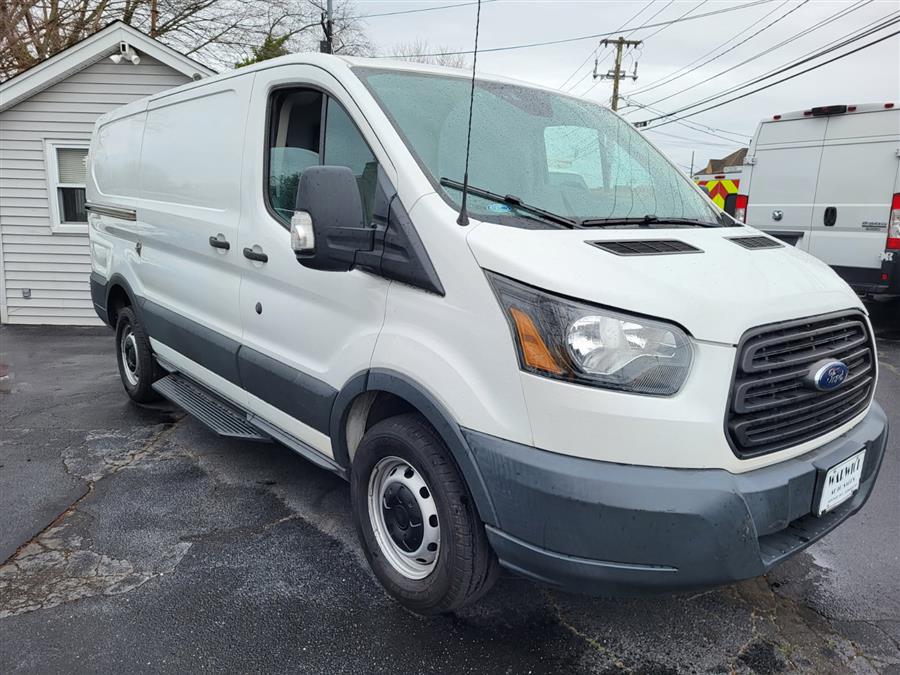 2017 Ford Transit Van 250 T-250 130" Low Rf 9000 GVWR Sliding RH Dr, available for sale in COPIAGUE, New York | Warwick Auto Sales Inc. COPIAGUE, New York 2017 Ford Transit Van 250 T-250 130" Low Rf 9000 GVWR Sliding RH Dr, available for sale in COPIAGUE, New York | Warwick Auto Sales Inc. COPIAGUE, New York