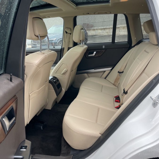2014 Mercedes-Benz GLK-Class 4MATIC 4dr GLK 350, available for sale in Manchester, New Hampshire | Second Street Auto Sales Inc. Manchester, New Hampshire 2014 Mercedes-Benz GLK-Class 4MATIC 4dr GLK 350, available for sale in Manchester, New Hampshire | Second Street Auto Sales Inc. Manchester, New Hampshire