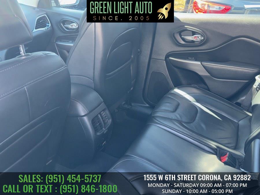 2020 Jeep Cherokee Limited FWD, available for sale in Corona, California | Green Light Auto. Corona, California 2020 Jeep Cherokee Limited FWD, available for sale in Corona, California | Green Light Auto. Corona, California