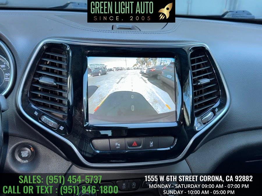 2020 Jeep Cherokee Limited FWD, available for sale in Corona, California | Green Light Auto. Corona, California 2020 Jeep Cherokee Limited FWD, available for sale in Corona, California | Green Light Auto. Corona, California
