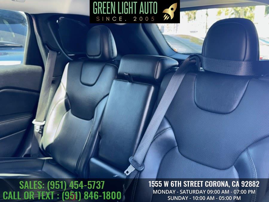 2020 Jeep Cherokee Limited FWD, available for sale in Corona, California | Green Light Auto. Corona, California 2020 Jeep Cherokee Limited FWD, available for sale in Corona, California | Green Light Auto. Corona, California