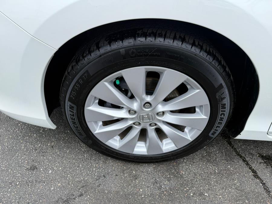 2014 Honda Accord Sedan 4dr I4 CVT EX-L, available for sale in East Windsor, Connecticut | Century Auto And Truck. East Windsor, Connecticut 2014 Honda Accord Sedan 4dr I4 CVT EX-L, available for sale in East Windsor, Connecticut | Century Auto And Truck. East Windsor, Connecticut