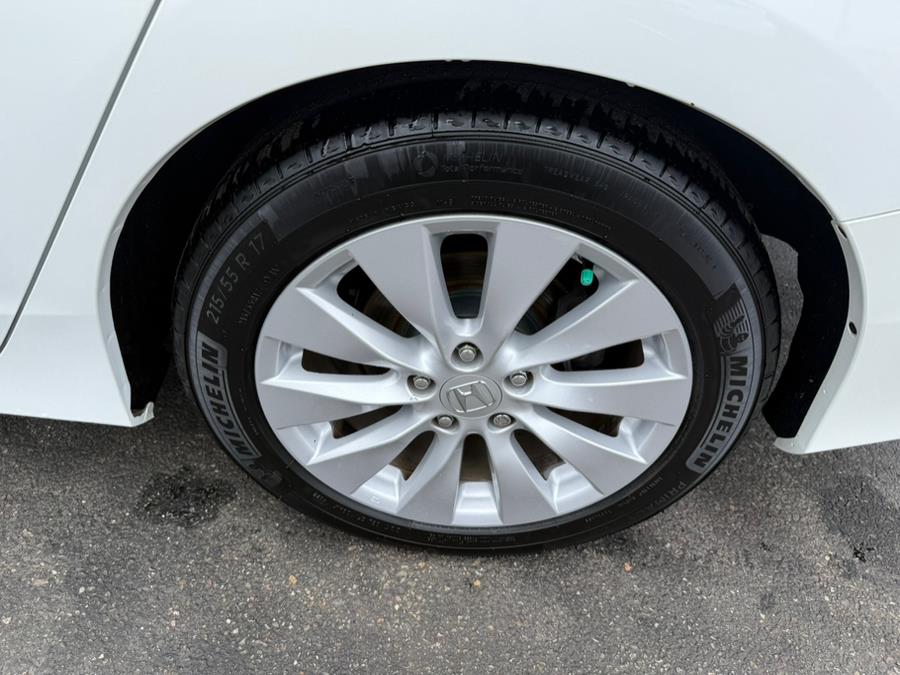 2014 Honda Accord Sedan 4dr I4 CVT EX-L, available for sale in East Windsor, Connecticut | Century Auto And Truck. East Windsor, Connecticut 2014 Honda Accord Sedan 4dr I4 CVT EX-L, available for sale in East Windsor, Connecticut | Century Auto And Truck. East Windsor, Connecticut