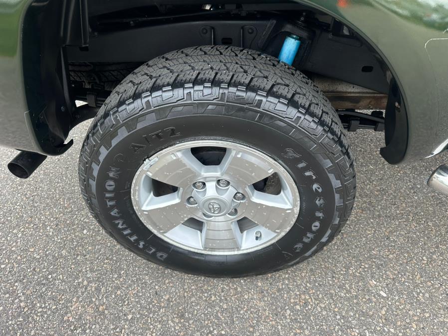 2012 Toyota Tacoma 4WD Double Cab V6 AT (Natl), available for sale in South Windsor, Connecticut | Mike And Tony Auto Sales, Inc. South Windsor, Connecticut 2012 Toyota Tacoma 4WD Double Cab V6 AT (Natl), available for sale in South Windsor, Connecticut | Mike And Tony Auto Sales, Inc. South Windsor, Connecticut