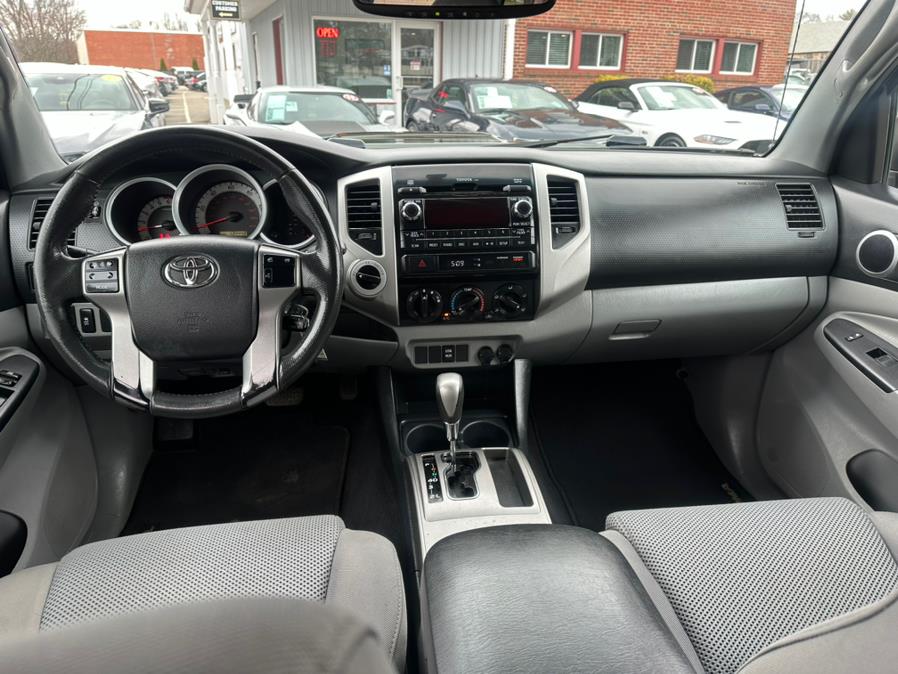 2012 Toyota Tacoma 4WD Double Cab V6 AT (Natl), available for sale in South Windsor, Connecticut | Mike And Tony Auto Sales, Inc. South Windsor, Connecticut 2012 Toyota Tacoma 4WD Double Cab V6 AT (Natl), available for sale in South Windsor, Connecticut | Mike And Tony Auto Sales, Inc. South Windsor, Connecticut
