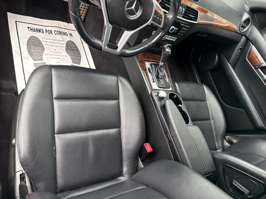 2014 MERCEDES BENZ SPORT C-Class 4dr Sdn C300 Sport 4MATIC, available for sale in Milford, Connecticut | Superior Motors LLC. Milford, Connecticut 2014 MERCEDES BENZ SPORT C-Class 4dr Sdn C300 Sport 4MATIC, available for sale in Milford, Connecticut | Superior Motors LLC. Milford, Connecticut