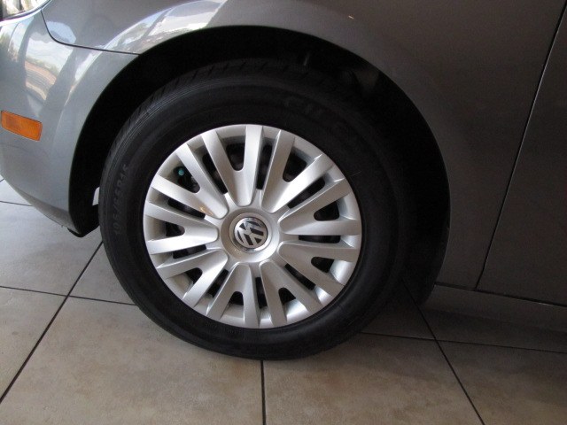 2013 Volkswagen Golf 4dr HB Auto PZEV, available for sale in Placentia, California | Auto Network Group Inc. Placentia, California 2013 Volkswagen Golf 4dr HB Auto PZEV, available for sale in Placentia, California | Auto Network Group Inc. Placentia, California