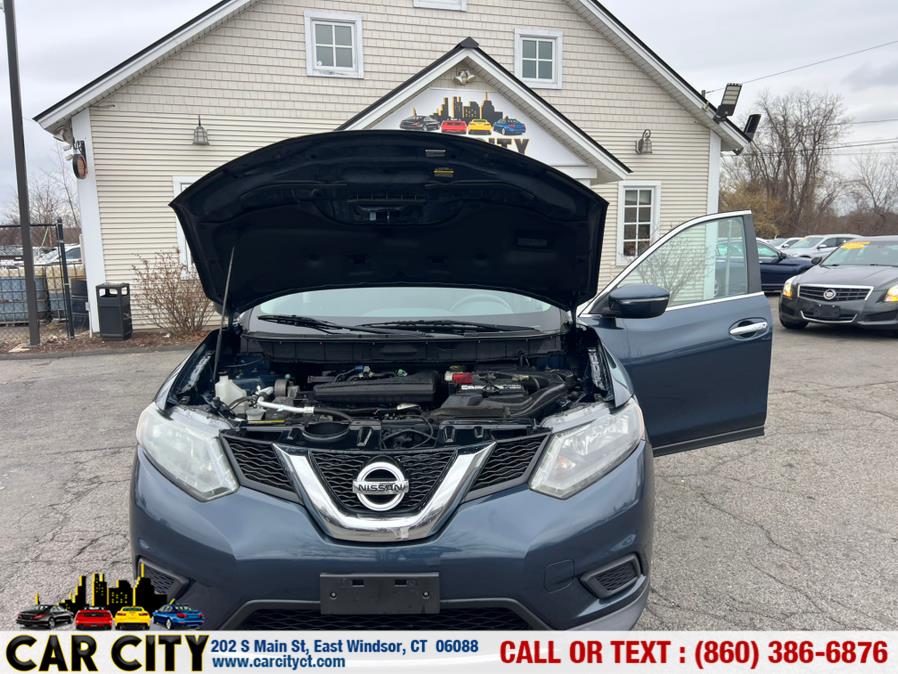2015 Nissan Rogue AWD 4dr SV, available for sale in East Windsor, Connecticut | Car City LLC. East Windsor, Connecticut 2015 Nissan Rogue AWD 4dr SV, available for sale in East Windsor, Connecticut | Car City LLC. East Windsor, Connecticut