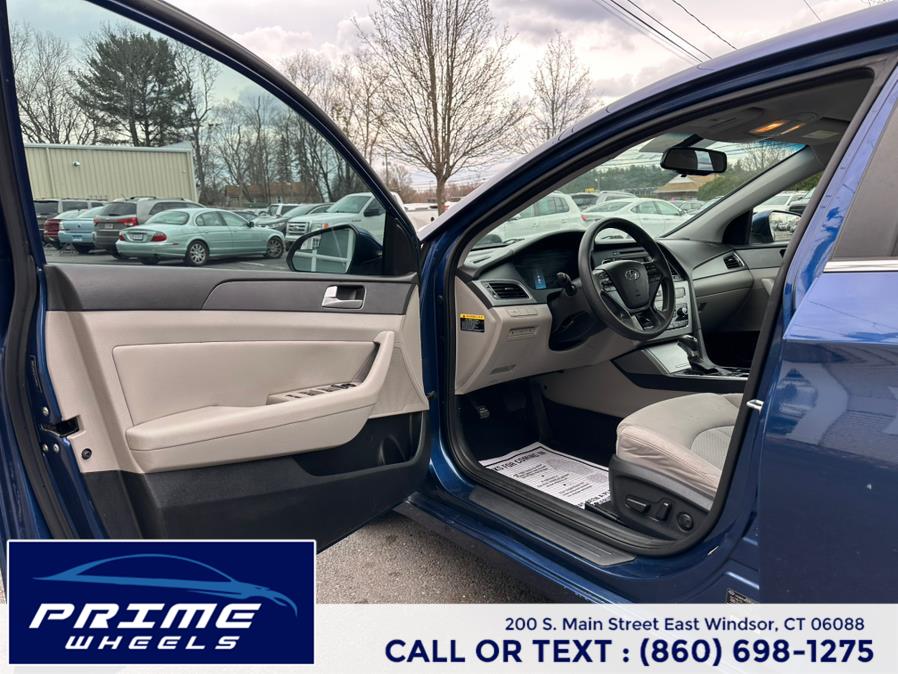 2015 Hyundai Sonata 4dr Sdn 2.4L SE PZEV, available for sale in East Windsor, Connecticut | Prime Wheels. East Windsor, Connecticut 2015 Hyundai Sonata 4dr Sdn 2.4L SE PZEV, available for sale in East Windsor, Connecticut | Prime Wheels. East Windsor, Connecticut