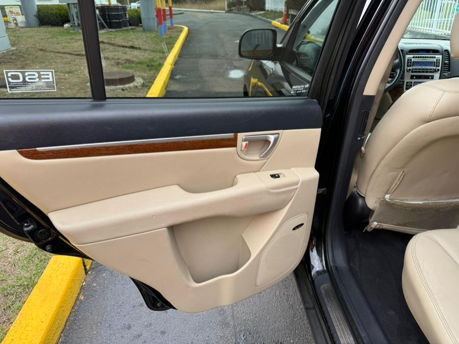2008 Hyundai Santa Fe AWD 4dr Auto Limited, available for sale in East Windsor, Connecticut | STS Automotive. East Windsor, Connecticut 2008 Hyundai Santa Fe AWD 4dr Auto Limited, available for sale in East Windsor, Connecticut | STS Automotive. East Windsor, Connecticut