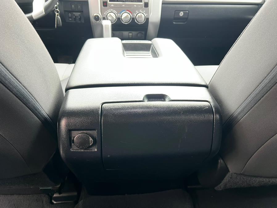 2016 Toyota Tundra 4WD Truck Double Cab 5.7L V8 6-Spd AT SR5 (Natl), available for sale in Irvington, New Jersey | Elis Motors Corp. Irvington, New Jersey 2016 Toyota Tundra 4WD Truck Double Cab 5.7L V8 6-Spd AT SR5 (Natl), available for sale in Irvington, New Jersey | Elis Motors Corp. Irvington, New Jersey