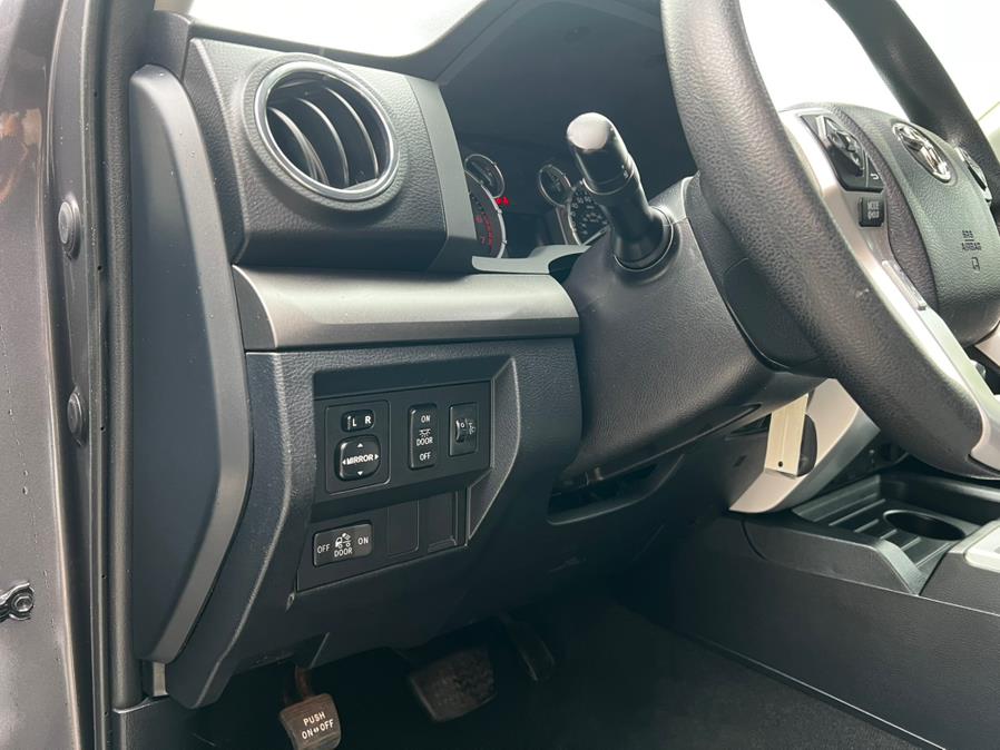 2016 Toyota Tundra 4WD Truck Double Cab 5.7L V8 6-Spd AT SR5 (Natl), available for sale in Irvington, New Jersey | Elis Motors Corp. Irvington, New Jersey 2016 Toyota Tundra 4WD Truck Double Cab 5.7L V8 6-Spd AT SR5 (Natl), available for sale in Irvington, New Jersey | Elis Motors Corp. Irvington, New Jersey