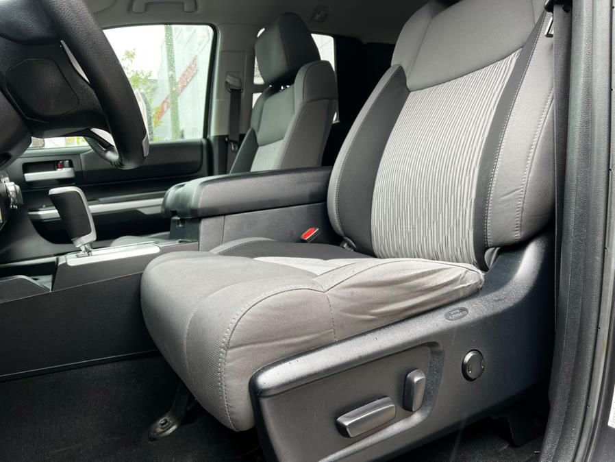 2016 Toyota Tundra 4WD Truck Double Cab 5.7L V8 6-Spd AT SR5 (Natl), available for sale in Irvington, New Jersey | Elis Motors Corp. Irvington, New Jersey 2016 Toyota Tundra 4WD Truck Double Cab 5.7L V8 6-Spd AT SR5 (Natl), available for sale in Irvington, New Jersey | Elis Motors Corp. Irvington, New Jersey