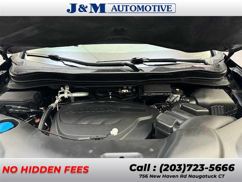 2016 Honda Pilot EX-L, available for sale in Naugatuck, Connecticut | J&M Automotive Sls&Svc LLC. Naugatuck, Connecticut 2016 Honda Pilot EX-L, available for sale in Naugatuck, Connecticut | J&M Automotive Sls&Svc LLC. Naugatuck, Connecticut