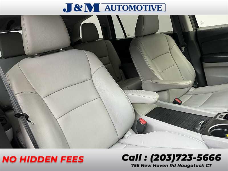 2016 Honda Pilot EX-L, available for sale in Naugatuck, Connecticut | J&M Automotive Sls&Svc LLC. Naugatuck, Connecticut 2016 Honda Pilot EX-L, available for sale in Naugatuck, Connecticut | J&M Automotive Sls&Svc LLC. Naugatuck, Connecticut