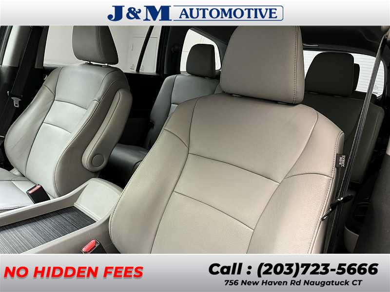 2016 Honda Pilot EX-L, available for sale in Naugatuck, Connecticut | J&M Automotive Sls&Svc LLC. Naugatuck, Connecticut 2016 Honda Pilot EX-L, available for sale in Naugatuck, Connecticut | J&M Automotive Sls&Svc LLC. Naugatuck, Connecticut
