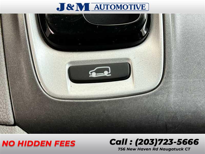 2016 Honda Pilot EX-L, available for sale in Naugatuck, Connecticut | J&M Automotive Sls&Svc LLC. Naugatuck, Connecticut 2016 Honda Pilot EX-L, available for sale in Naugatuck, Connecticut | J&M Automotive Sls&Svc LLC. Naugatuck, Connecticut