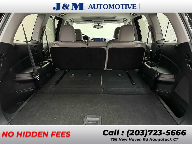 2016 Honda Pilot EX-L, available for sale in Naugatuck, Connecticut | J&M Automotive Sls&Svc LLC. Naugatuck, Connecticut 2016 Honda Pilot EX-L, available for sale in Naugatuck, Connecticut | J&M Automotive Sls&Svc LLC. Naugatuck, Connecticut