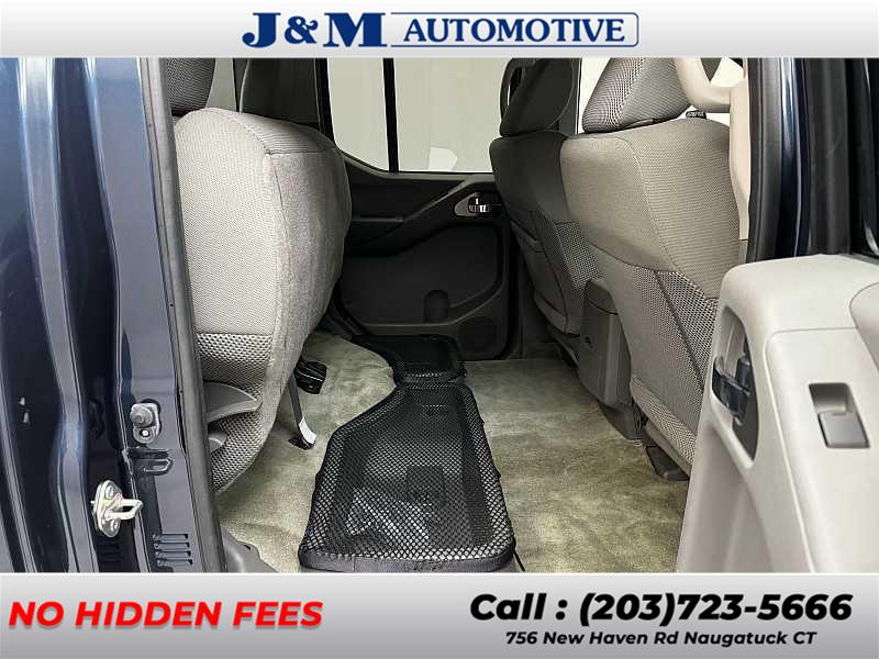 2017 Nissan Frontier SV V6, available for sale in Naugatuck, Connecticut | J&M Automotive Sls&Svc LLC. Naugatuck, Connecticut 2017 Nissan Frontier SV V6, available for sale in Naugatuck, Connecticut | J&M Automotive Sls&Svc LLC. Naugatuck, Connecticut