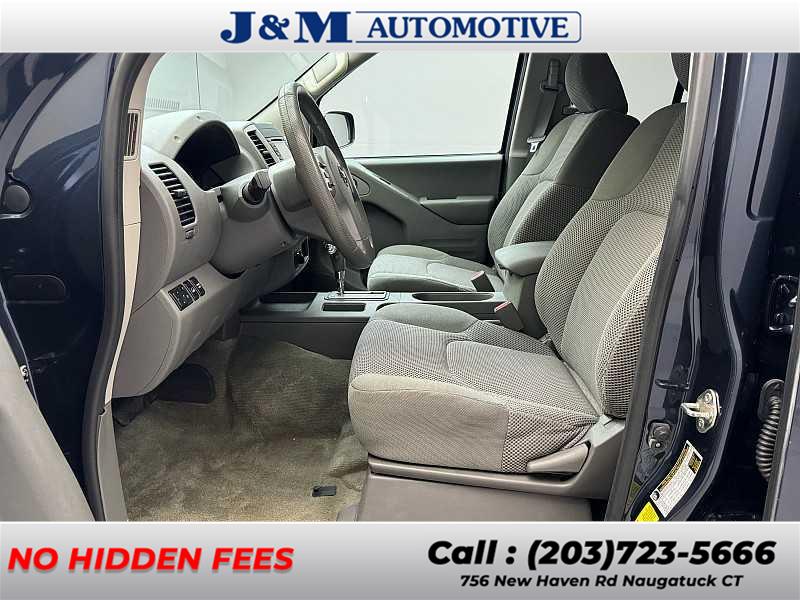 2017 Nissan Frontier SV V6, available for sale in Naugatuck, Connecticut | J&M Automotive Sls&Svc LLC. Naugatuck, Connecticut 2017 Nissan Frontier SV V6, available for sale in Naugatuck, Connecticut | J&M Automotive Sls&Svc LLC. Naugatuck, Connecticut